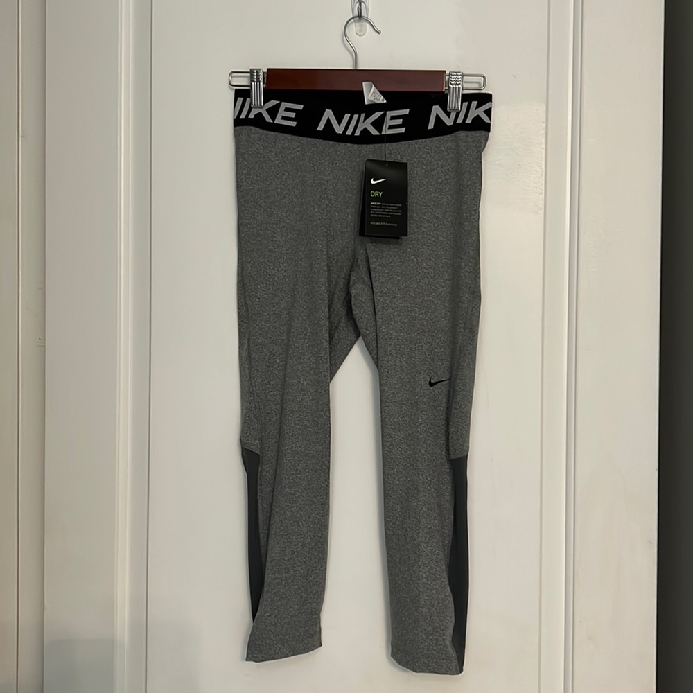 Nike leggings